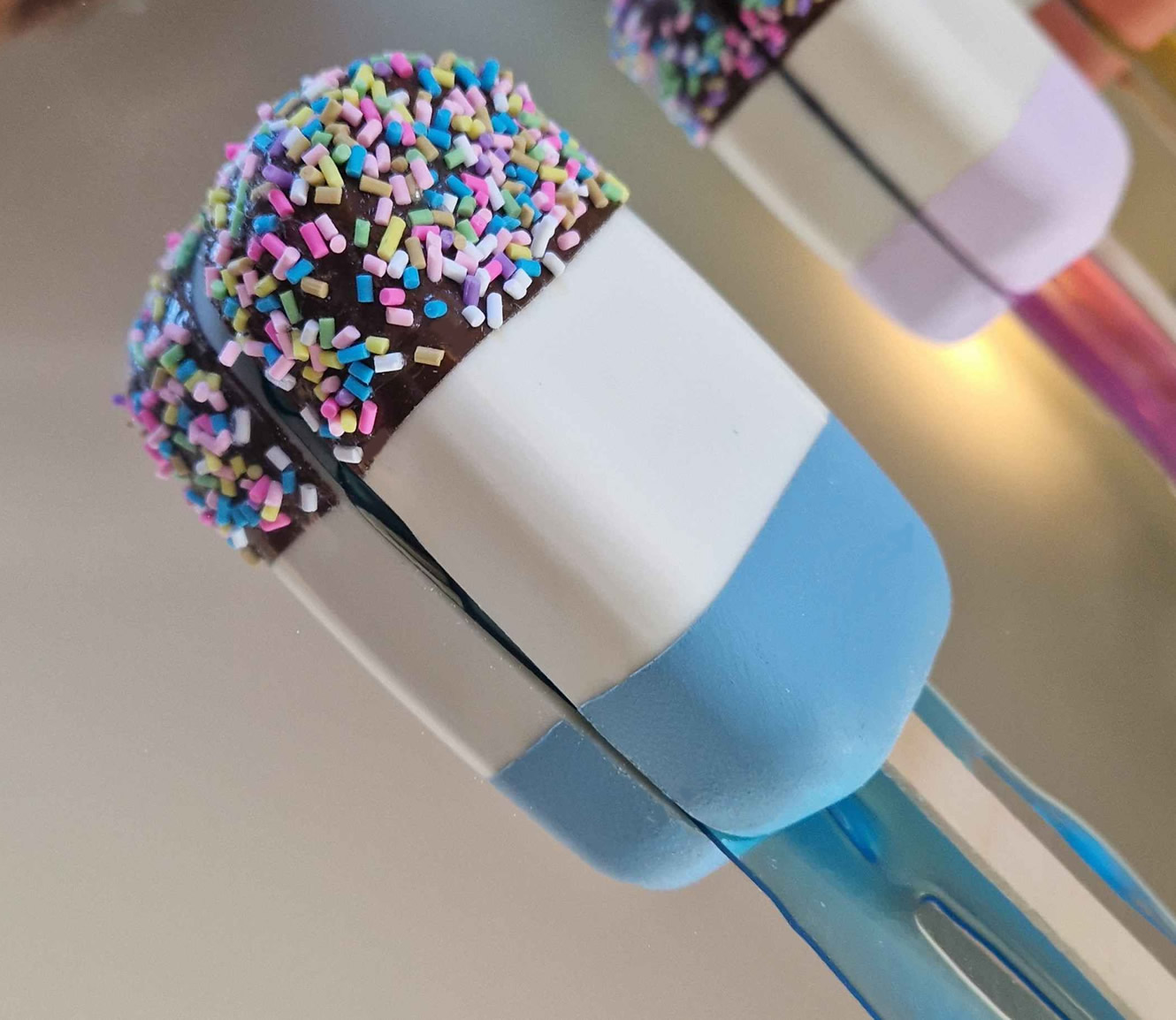 Fab Lolly Delight - Image 2